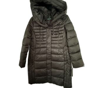 New-Black Hooded Long Quilted Coat Size Lg Tahari MSRP $300 Puffer